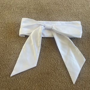 Eva Mendes white belt S/M